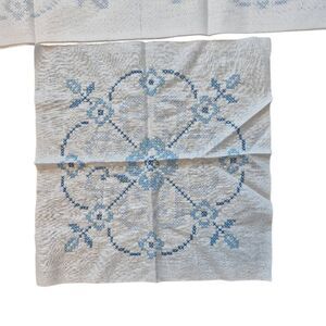 Quilt Blocks for Hand quilting, Vintage 1980, 12 squares, 22 embroidery floss